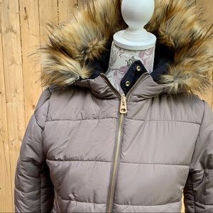 ♥️♥️♥️ GIFTED…Warm, NWT REVERSIBLE warm Winter Coat Mushroom and Black